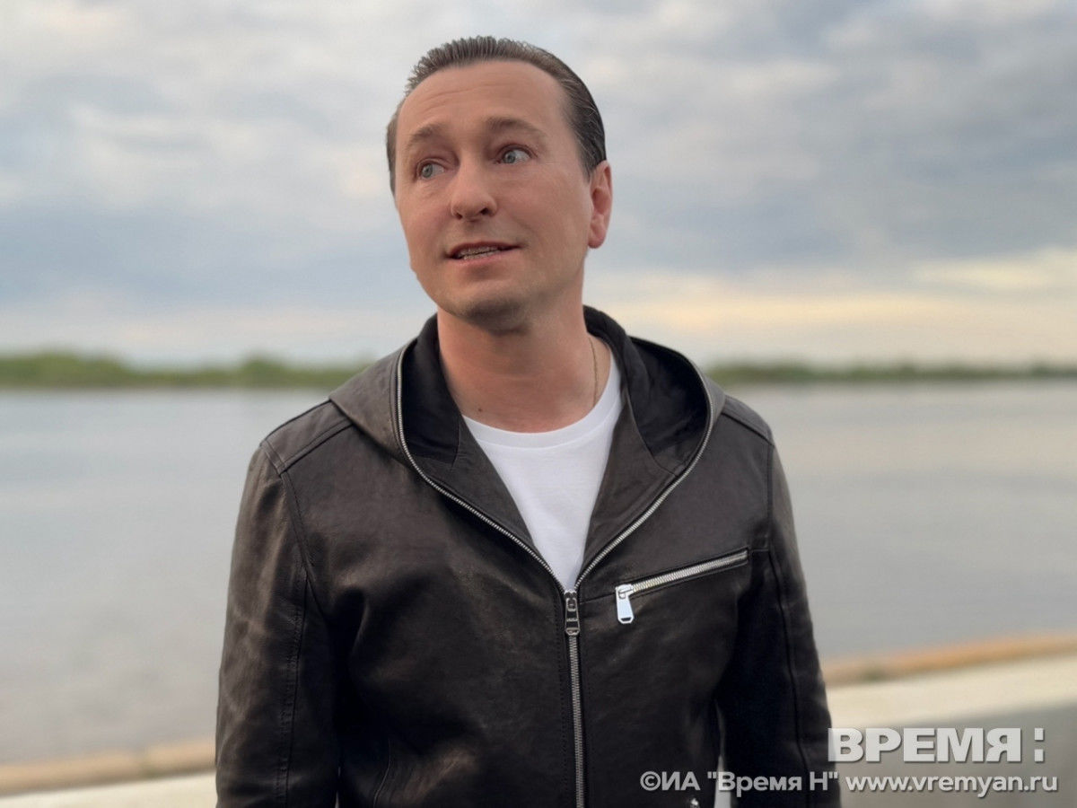 Сергей Безруков посетил парк «Швейцария» в Нижнем Новгороде