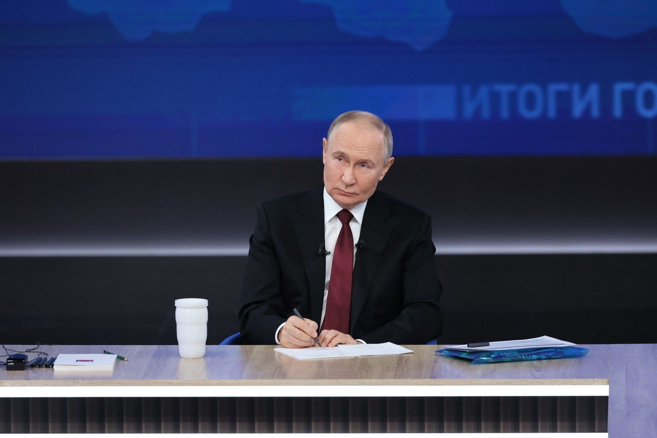 Путин может обратиться к первоклассникам с приветствием в новом букваре