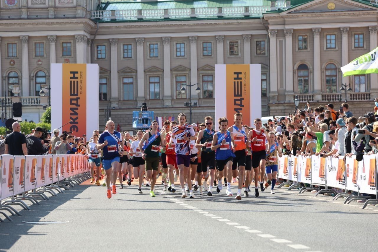 В Петербурге спортсменка Анна Щагина не дошла до финиша «Экидена» из-за теплового удара 