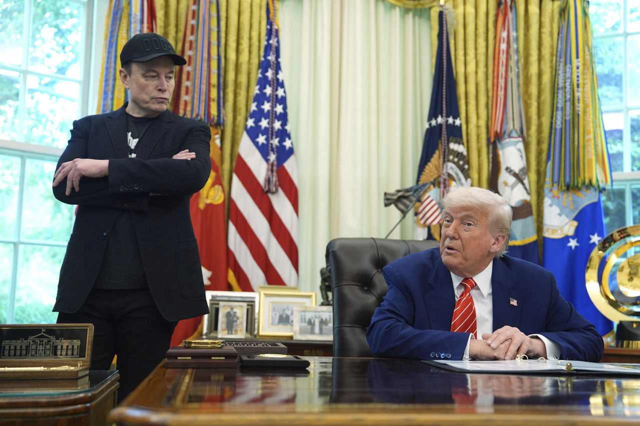 Политолог Вадим Сипров: Трамп и Маск могли разыграть спектакль с конфликтом