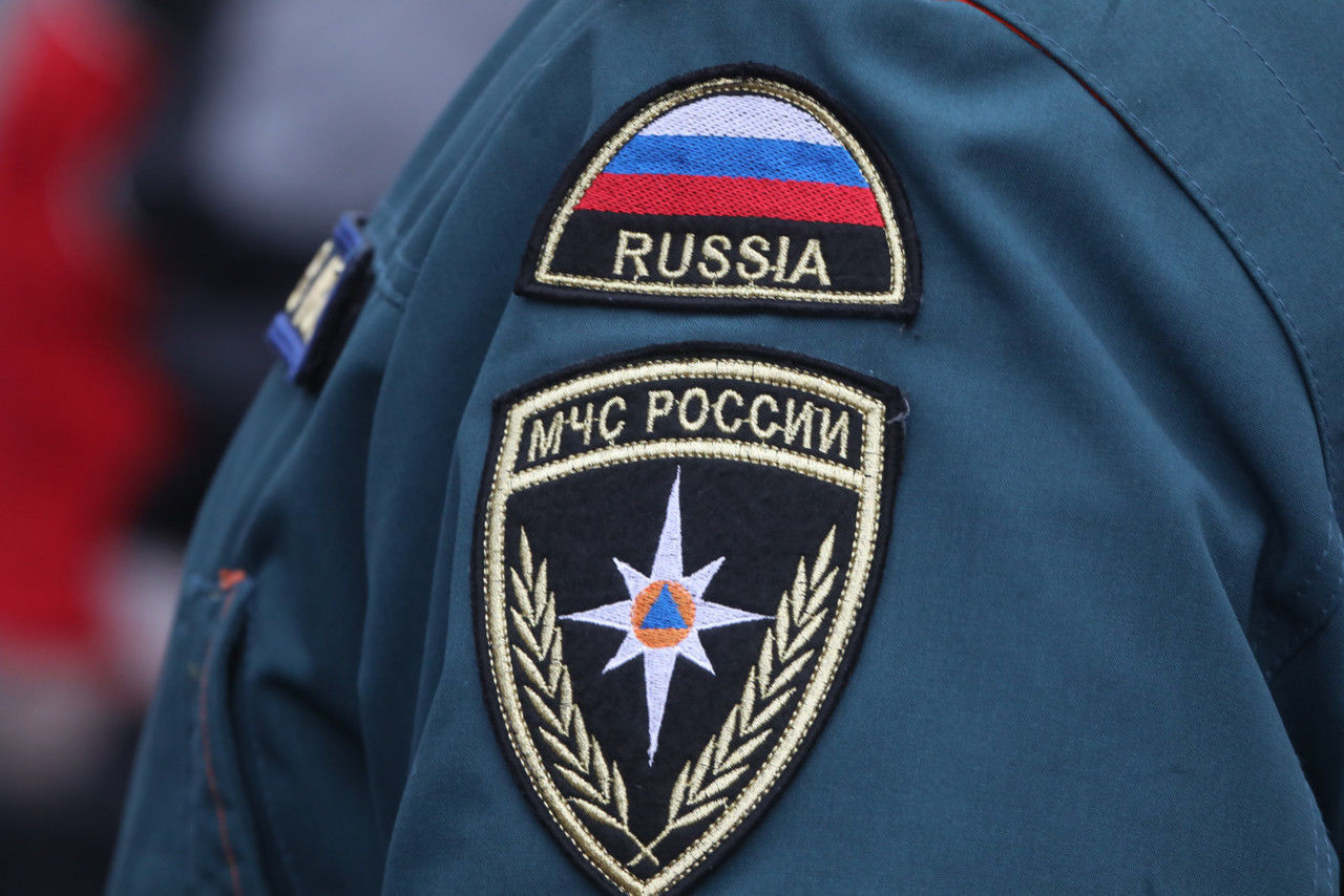 В пятницу вечером в Петербурге продолжают гореть квартиры: в Невском районе тушат студию