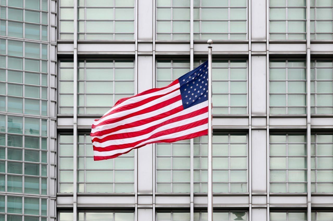 Bloomberg: США ввели самые масштабные за семь лет санкции против Ирана