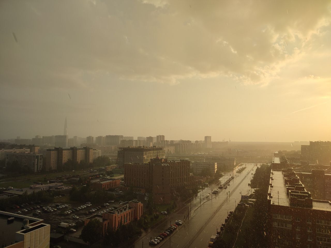 Почти 170 госкомпаний переедут из Москвы в регионы
