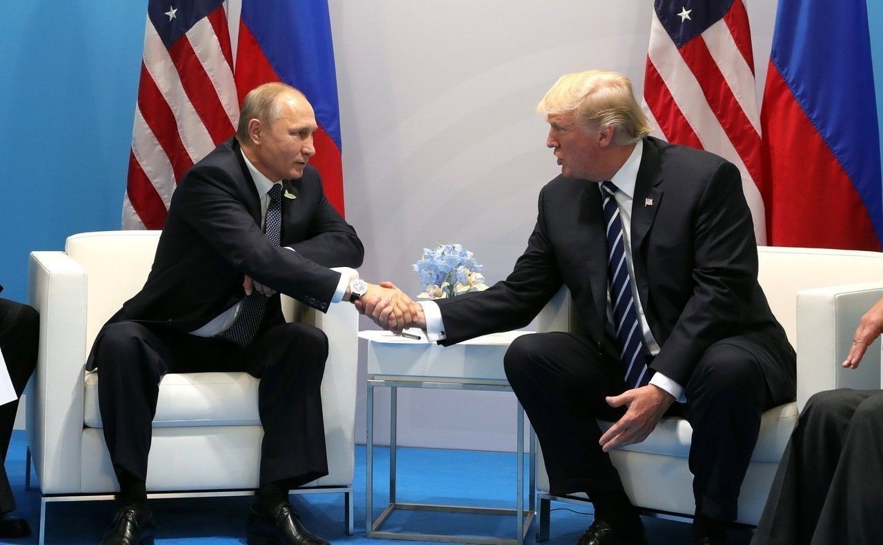 Рябков надеется, что встреча Путина и Трампа нормализует отношения между странами