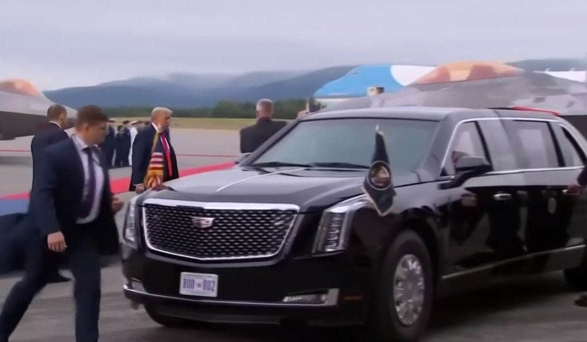 Что известно об автомобиле Cadillac на котором Путин и Трамп уехали на саммит в Анкоридже