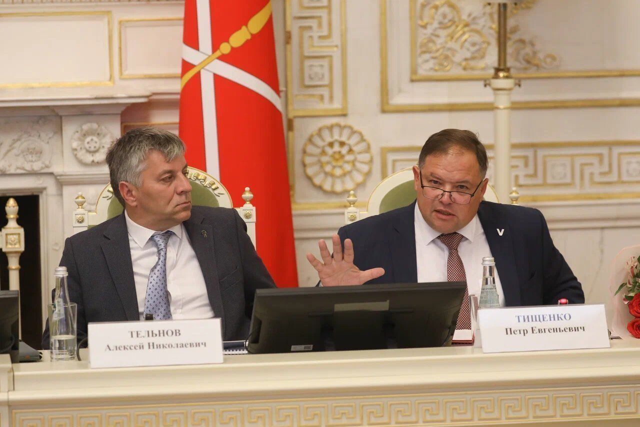 «Соловьи звучат по-разному»: Петр Тищенко рассказал про коллекцию аналоговых звуков для кинематографистов  