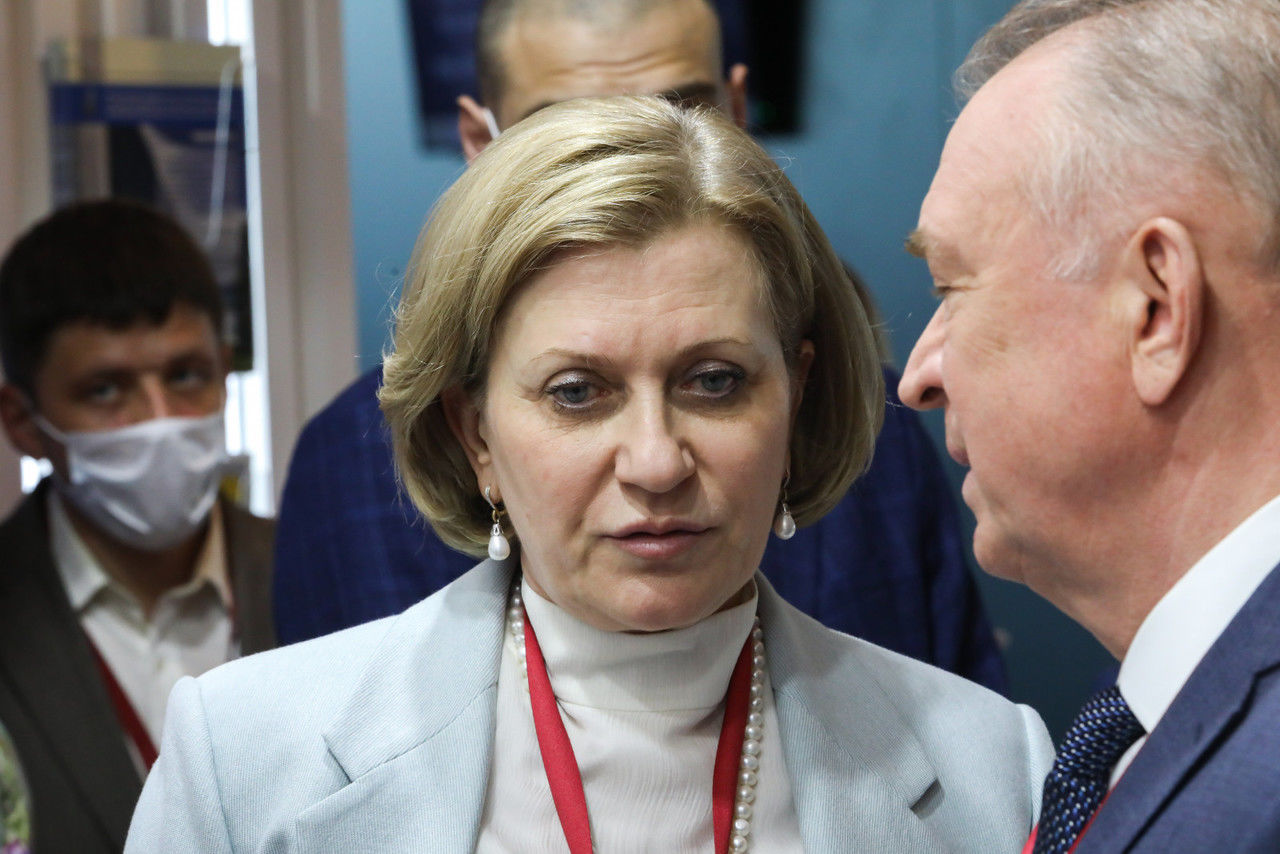 Количество случаев заражения новым вариантом коронавируса «Стратус» в РФ увеличивается