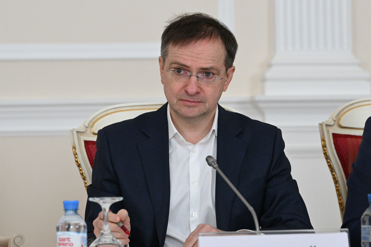 Владимир Мединский заявил, что на Украине остаются в заложниках более 20 мирных жителей Курской области