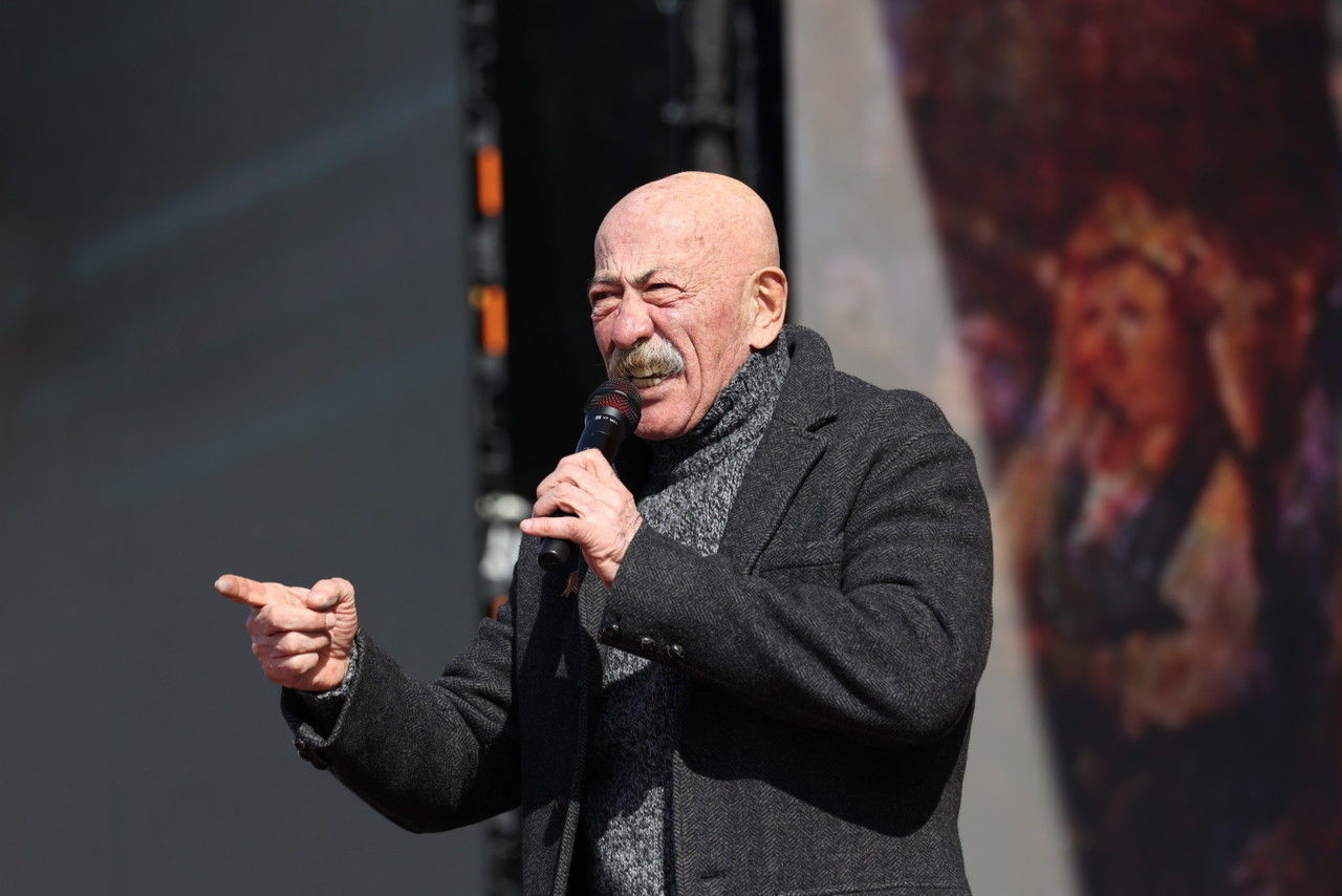 Александр Розенбаум открыл 58-й сезон БКЗ «Октябрьский»