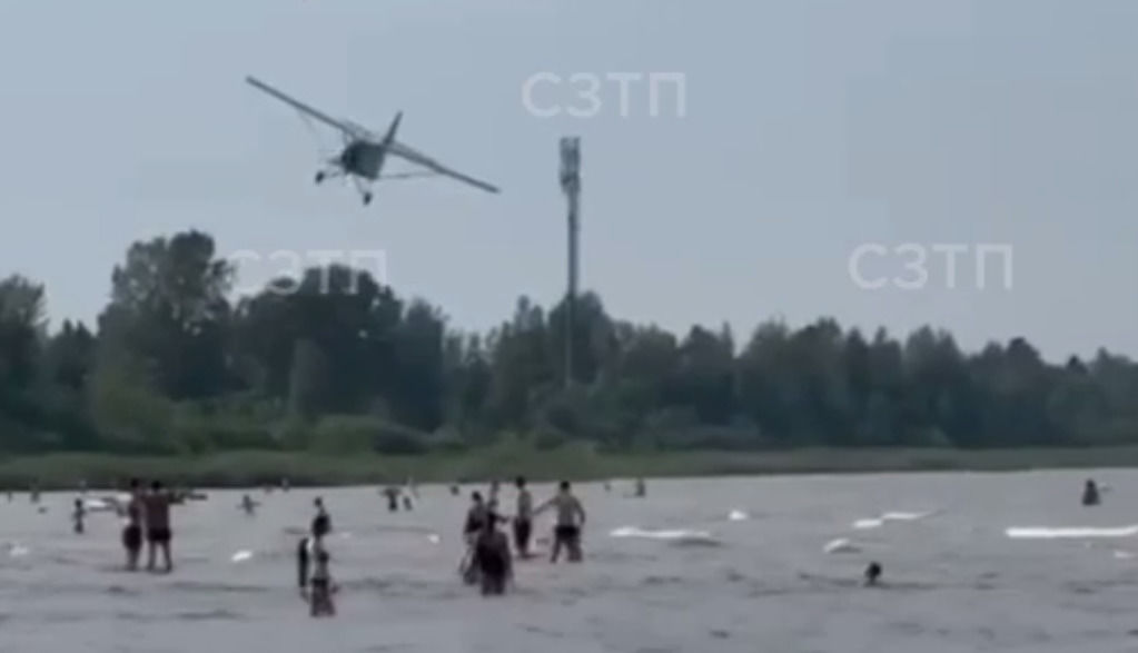 Пилота, устроившего опасное шоу над пляжем Ладожского озера, оштрафовали