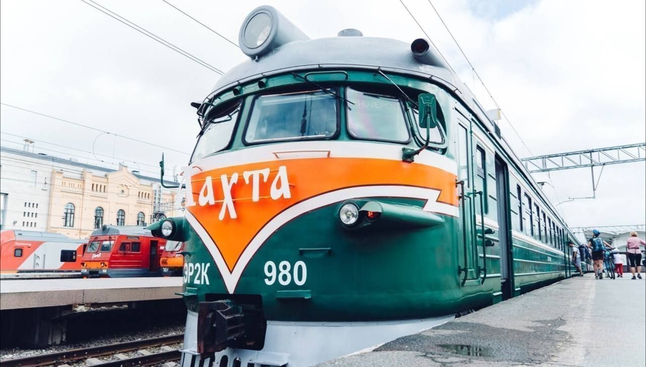 Ретропоезд «Лахта» поедет из Петербурга до Гатчины и обратно в Праздник Ижорской репы 18 октября