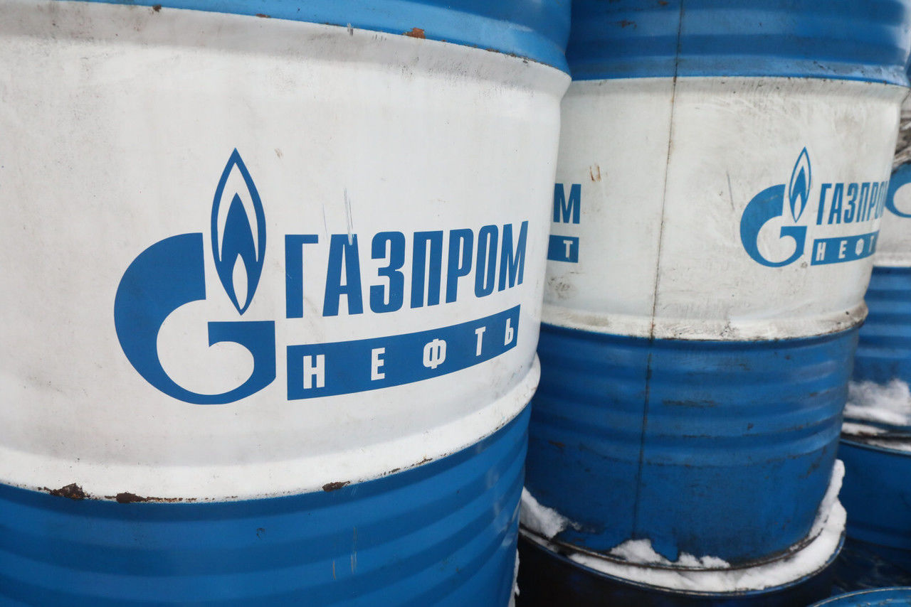 Британия ввела запрет на косвенный импорт российской нефти