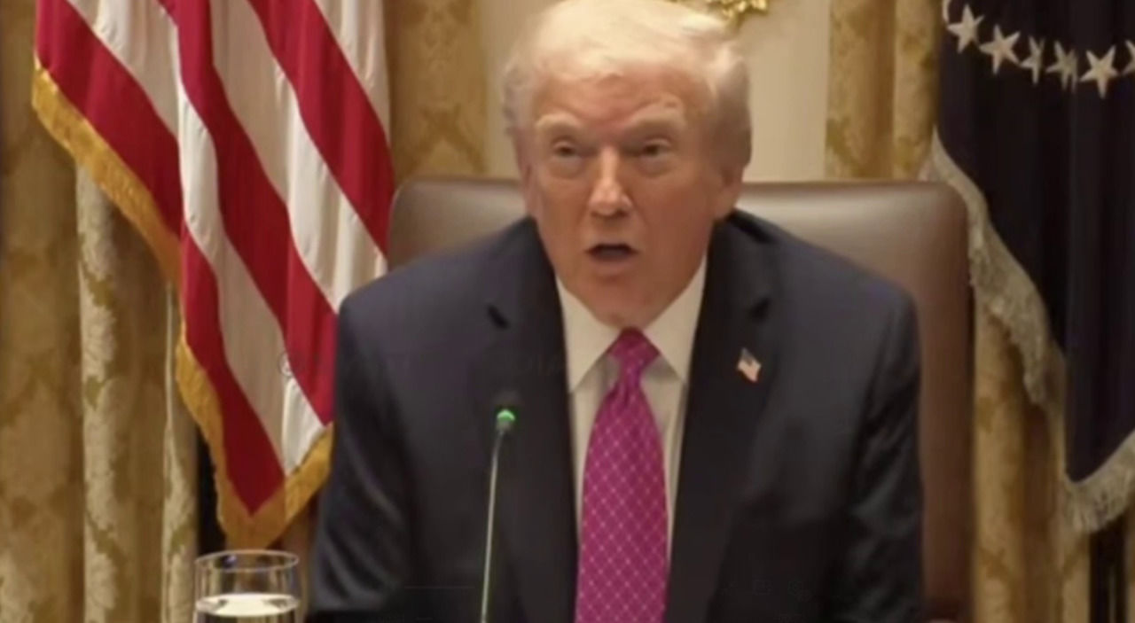 Трамп устроил Зеленскому обед с артишоками и карамельным бисквитом