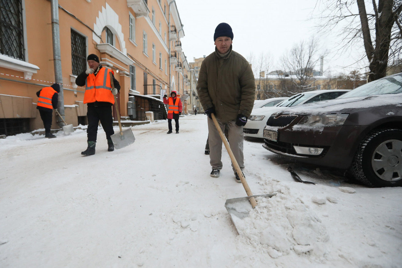 санкт петербург уборка снега