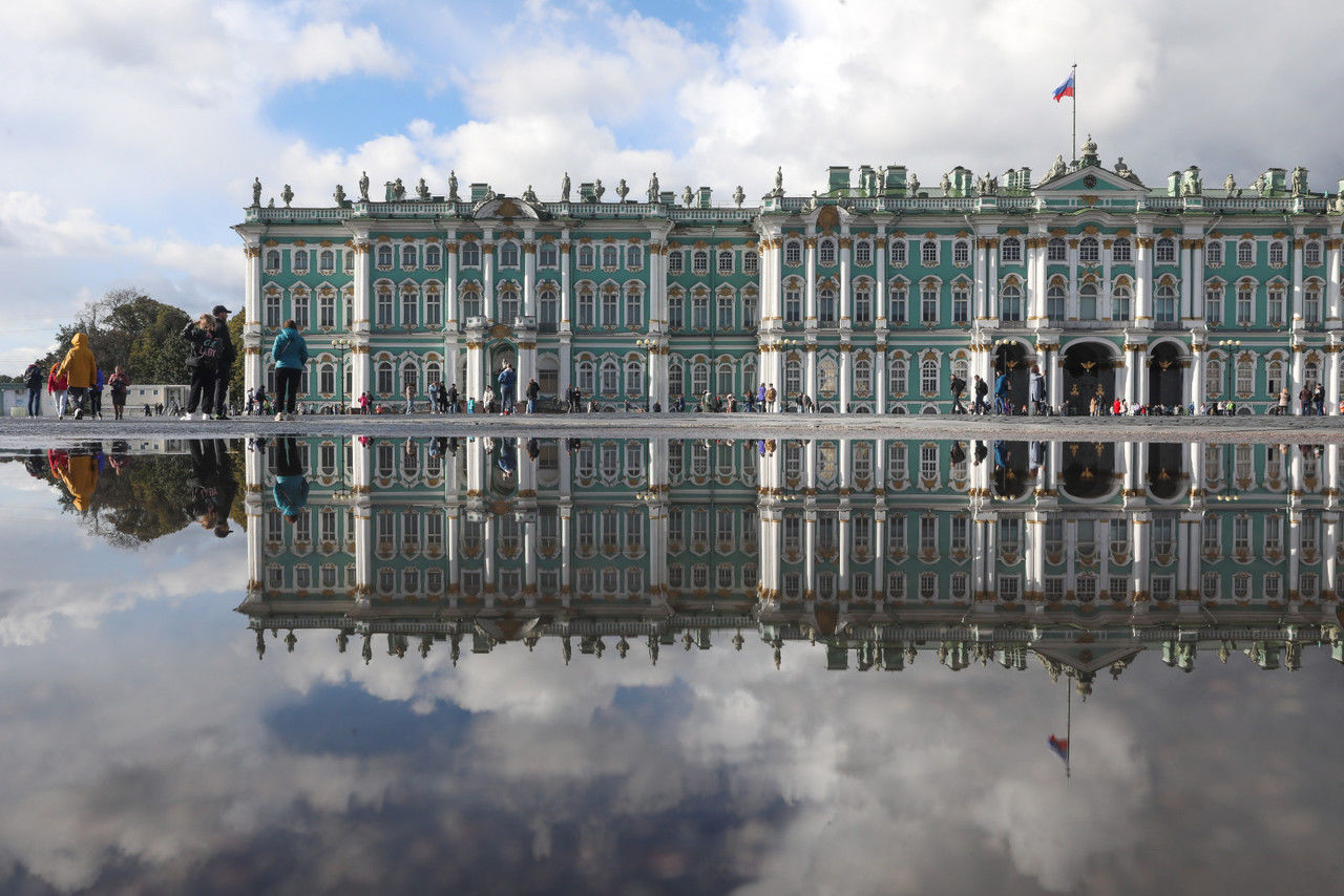 Музей Эрмитаж в Санкт Петербурге