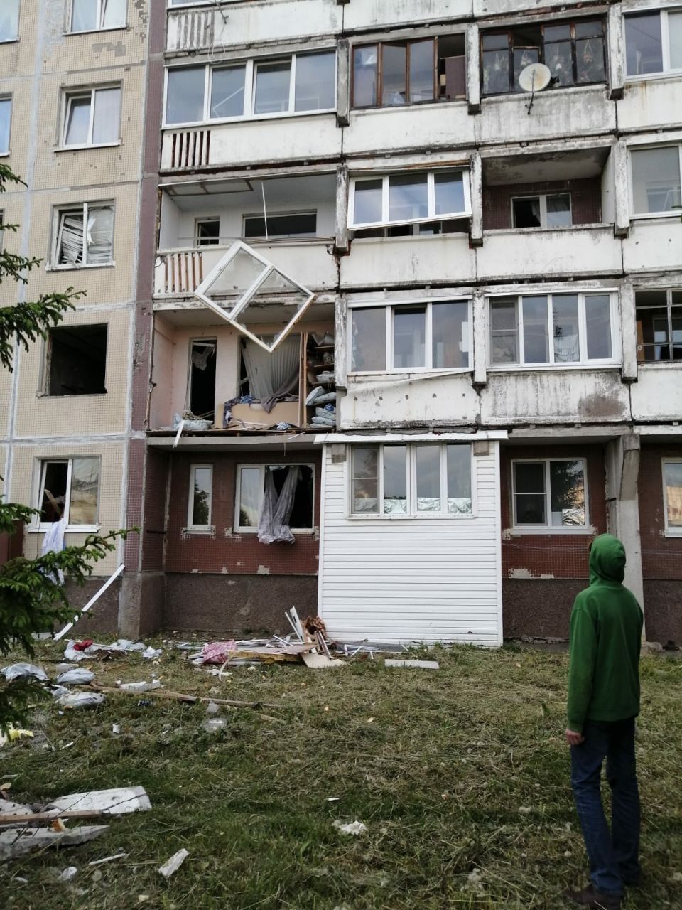 В жилом доме в поселке Русско-Высоцкое Ленинградской области произошёл взрыв  бытового газа