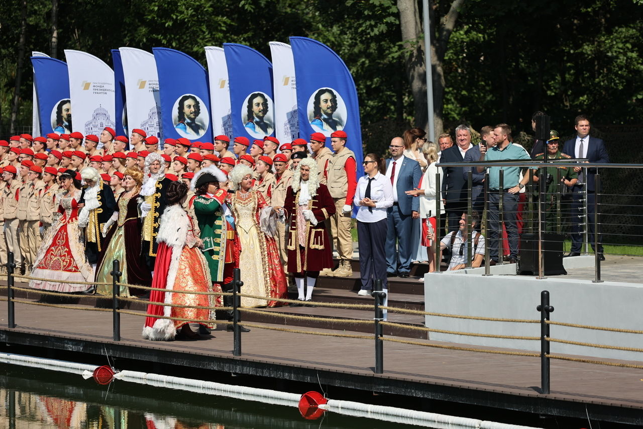 потешный флот петра 1 на плещеевом озере