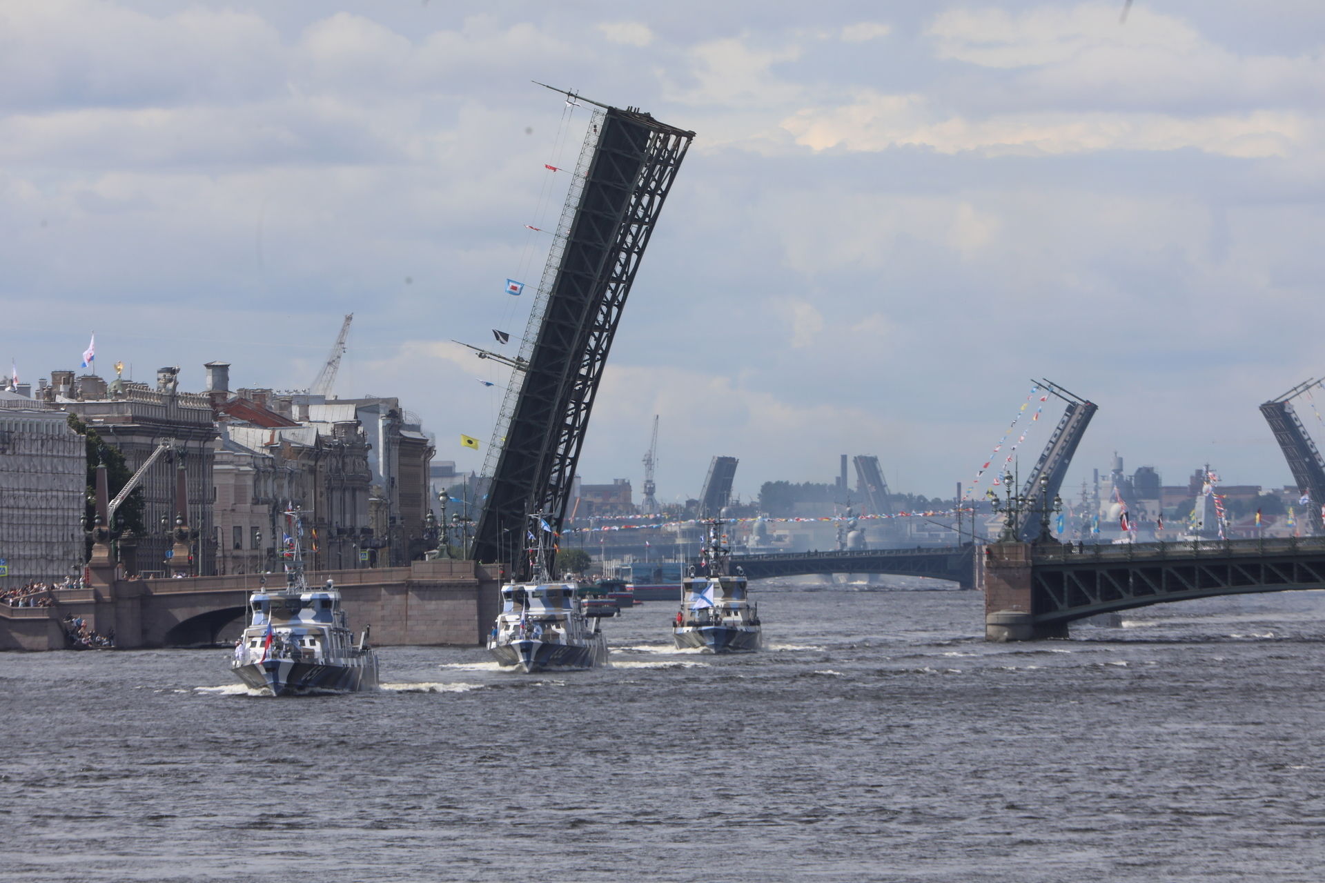 парад кораблей в санкт петербурге