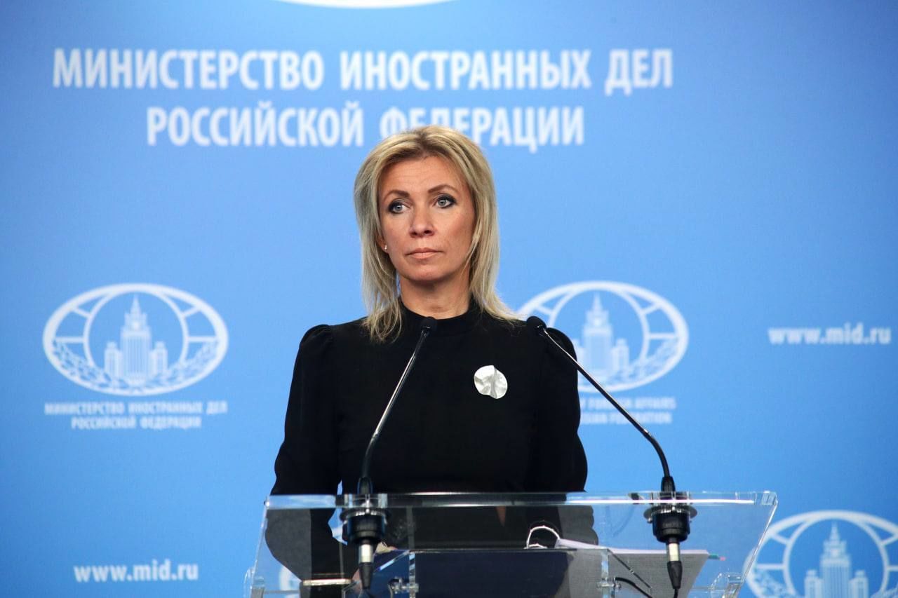 Это эпизод гибридной кампании против России: Захарова прокомментировала высылку российского дипломата из Черногории