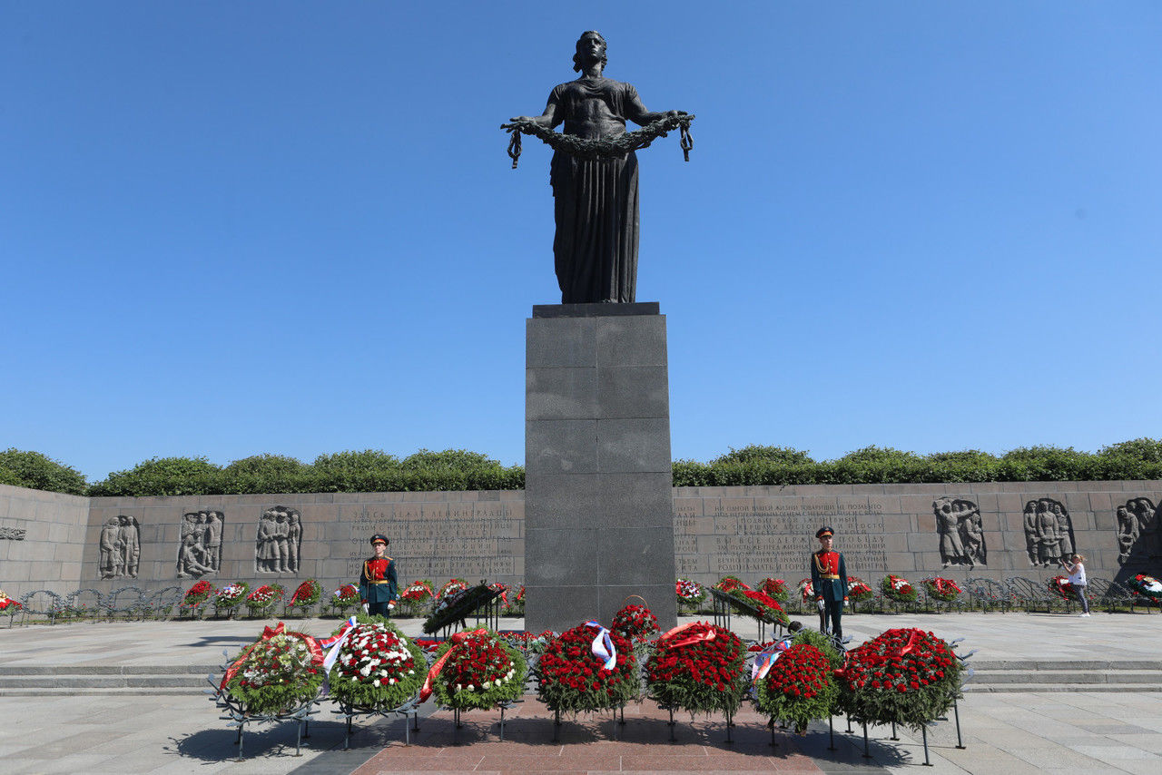 фото родина мать в санкт петербурге