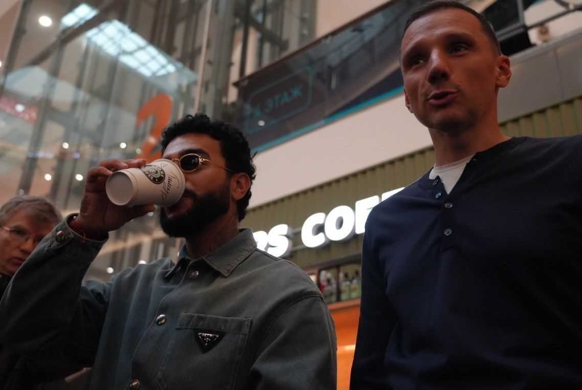 Cuanto cuesta un starbucks en el aeropuerto