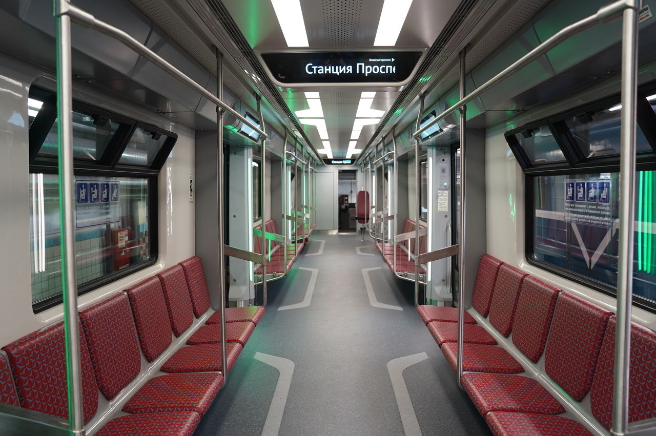 поезда нового поколения метро