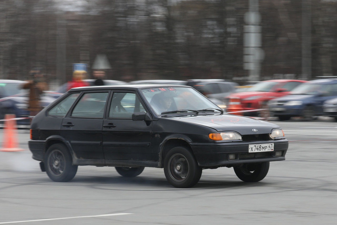 Треть петербуржцев не против приобрести битый автомобиль