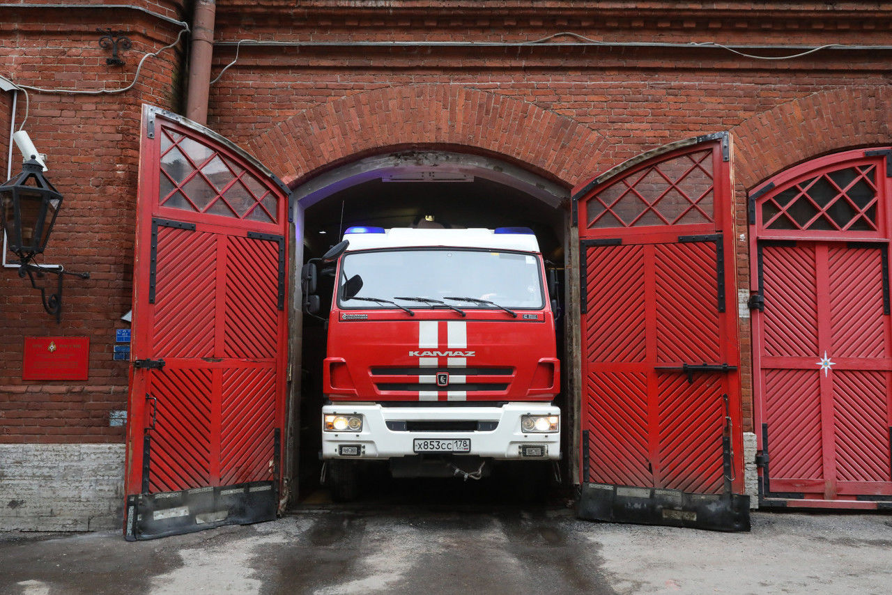 На Шуваловском полиция поймала водителя каршеринга, арендовавшего авто без  прав и под чужим аккаунтом