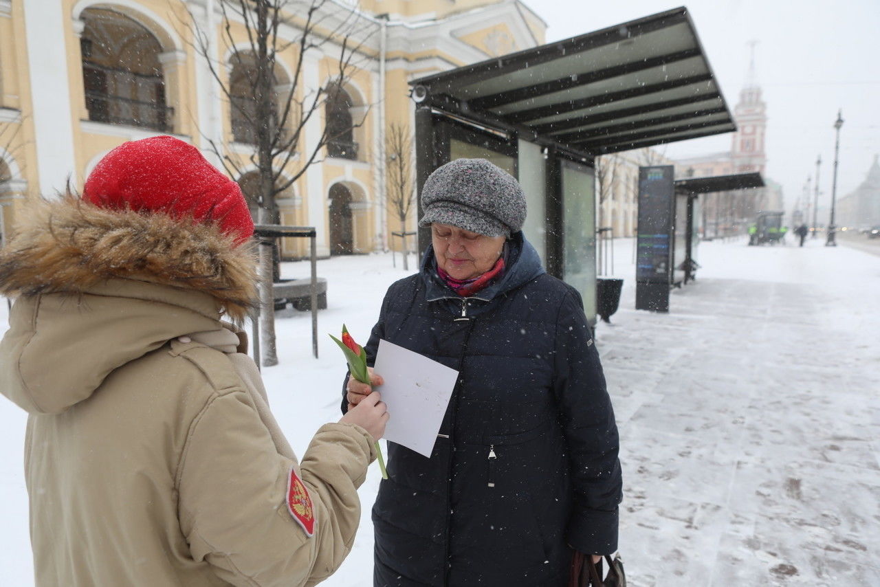 8 марта санкт петербург