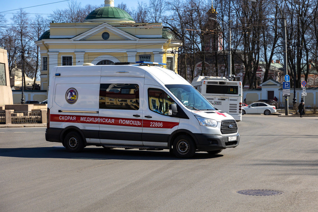 Петербуржцы могут поблагодарить бригады скорой помощи в онлайн-марафоне  «Спасибо, Скорая!»