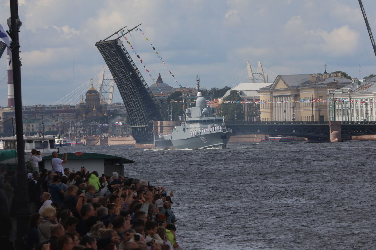 литейный мост развод