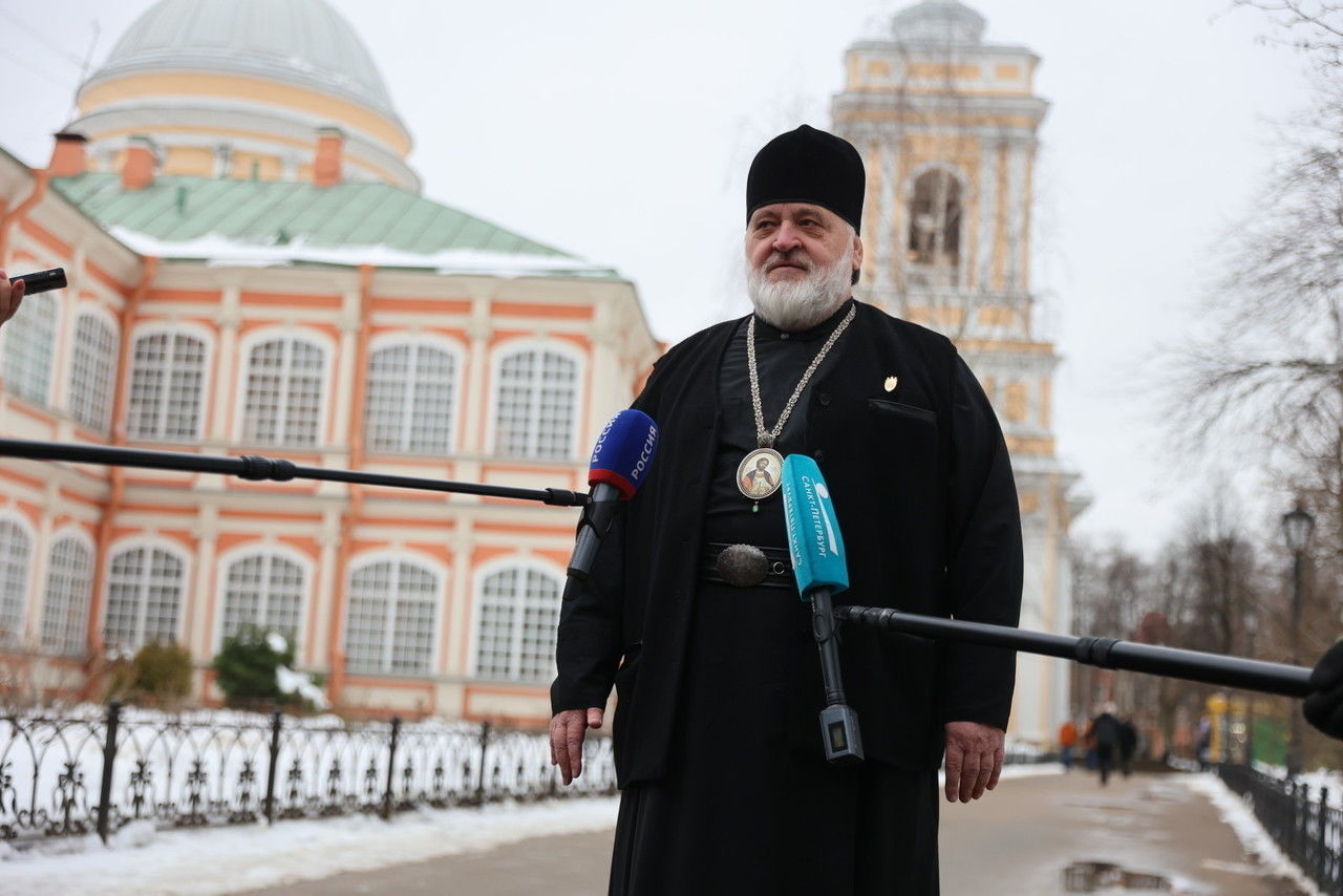 Александро Невская Лавра в Санкт Петербурге