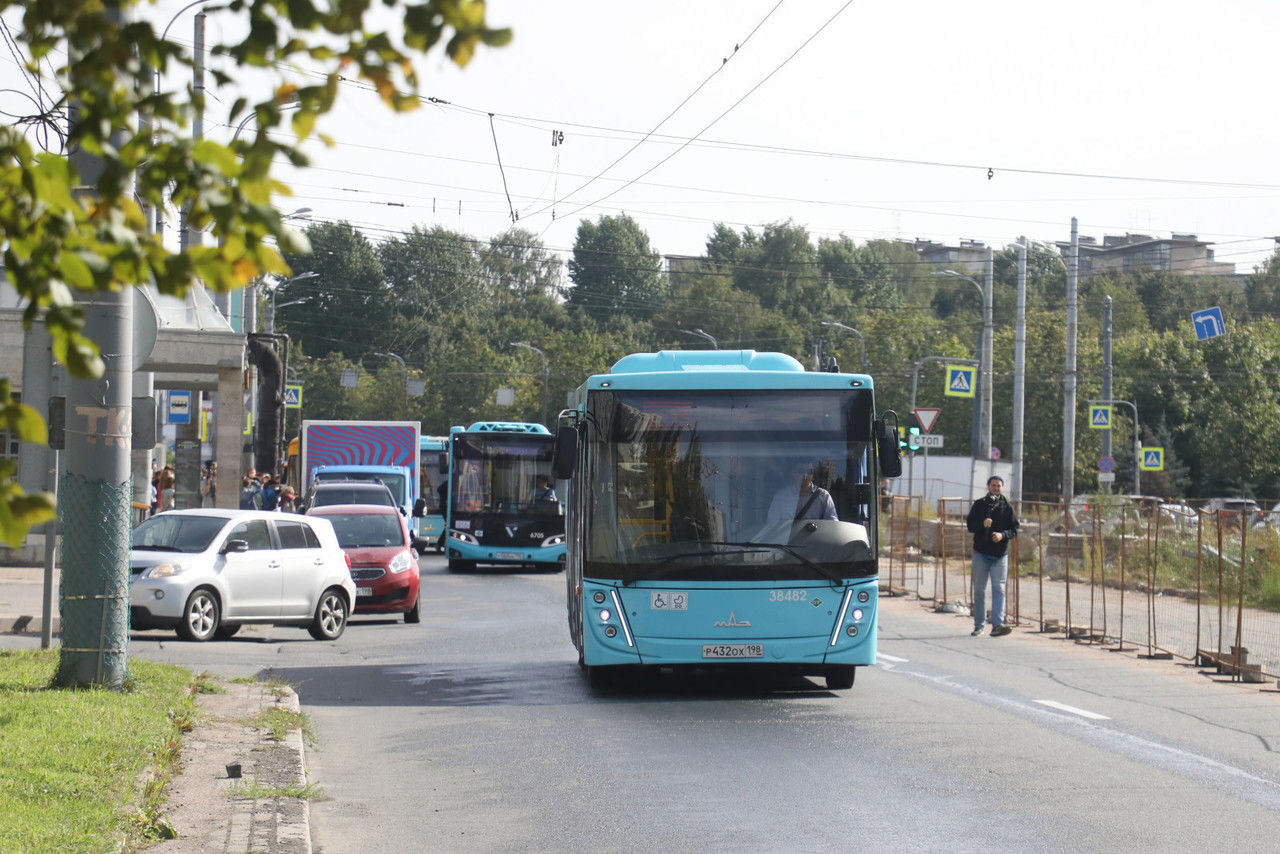 В работе сервиса отслеживания общественного транспорта Петербурга произошел  сбой