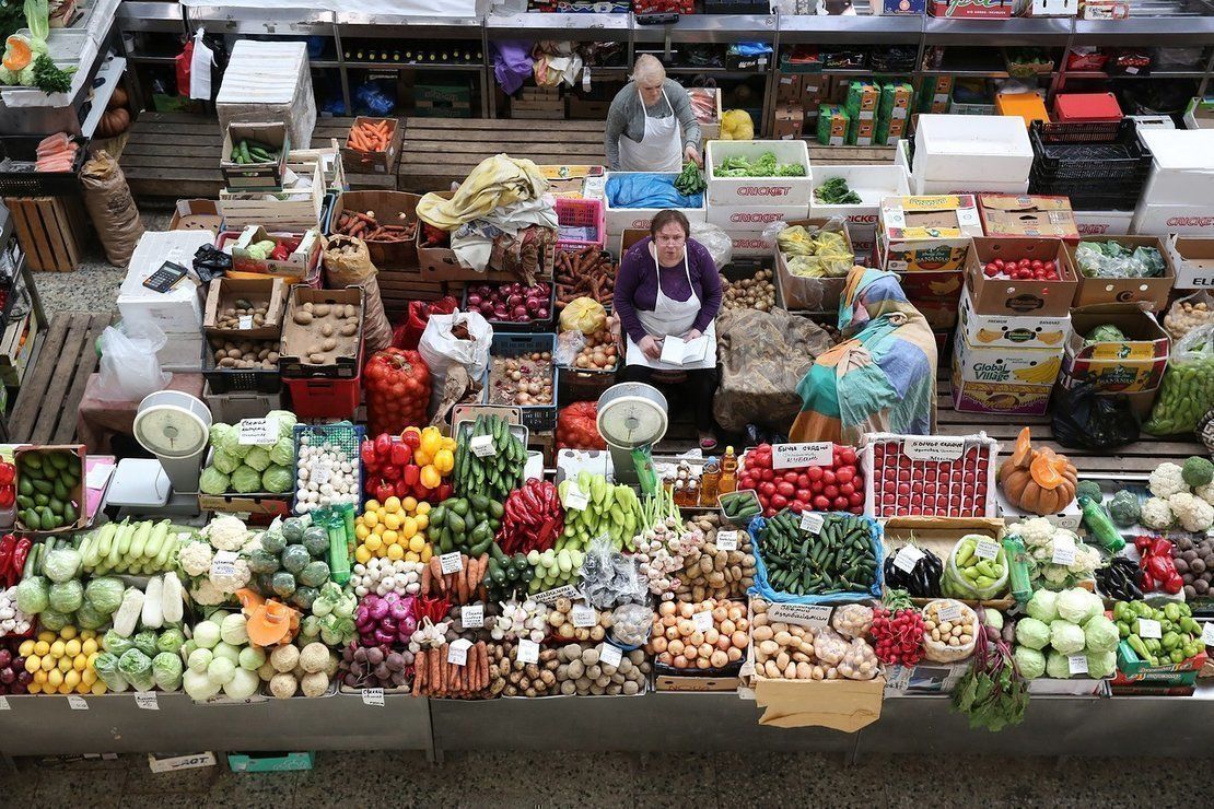 Нутрициолог рассказала, как россиян обманывают с яблоками на рынках и в магазинах