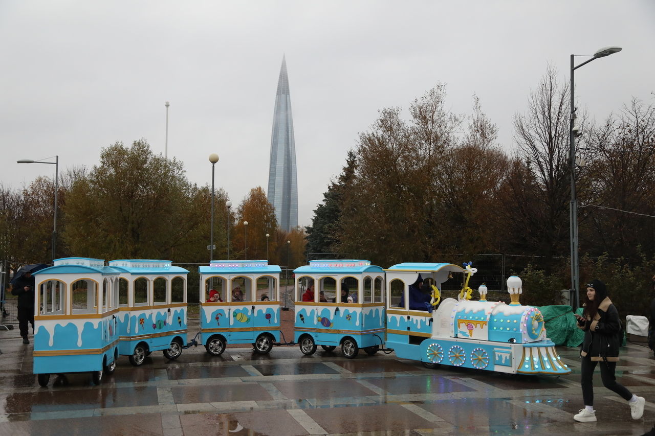 Фото: в парке 300-летия Петербурга проходит Гастрофестиваль