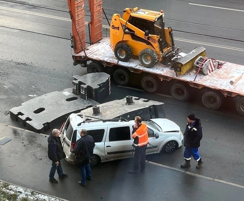 В YouTube рассекретили Lada Largus FL во всех подробностях | ТАРАНТАС НЬЮС