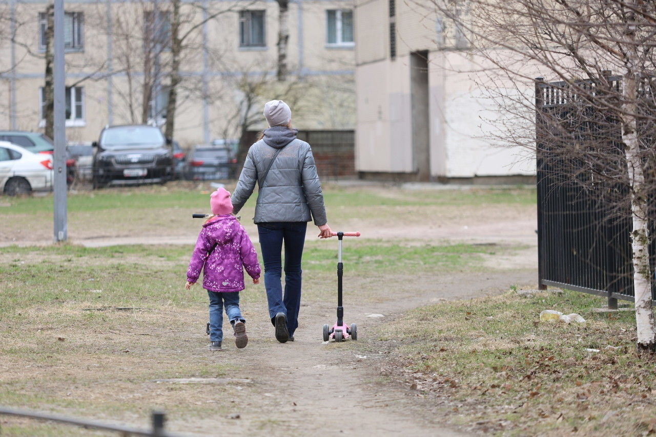 Как воспитывать детей, чтобы они не стали «бегунками»