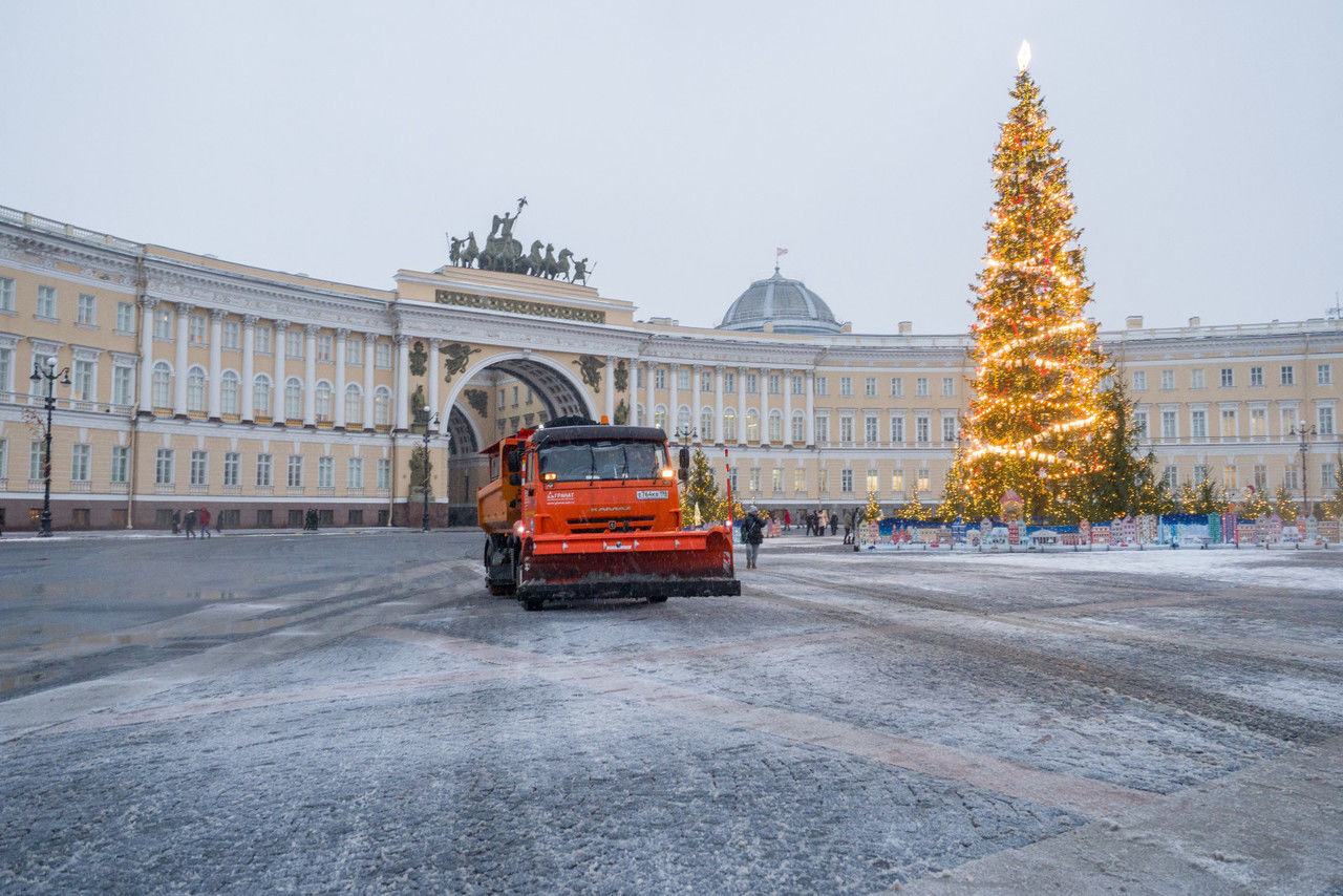 Новогодняя ночь 2024 в петербурге