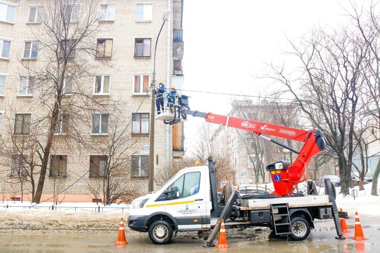 В Петербурге количество дефектов на воздушных линиях сократилось на 36  процентов