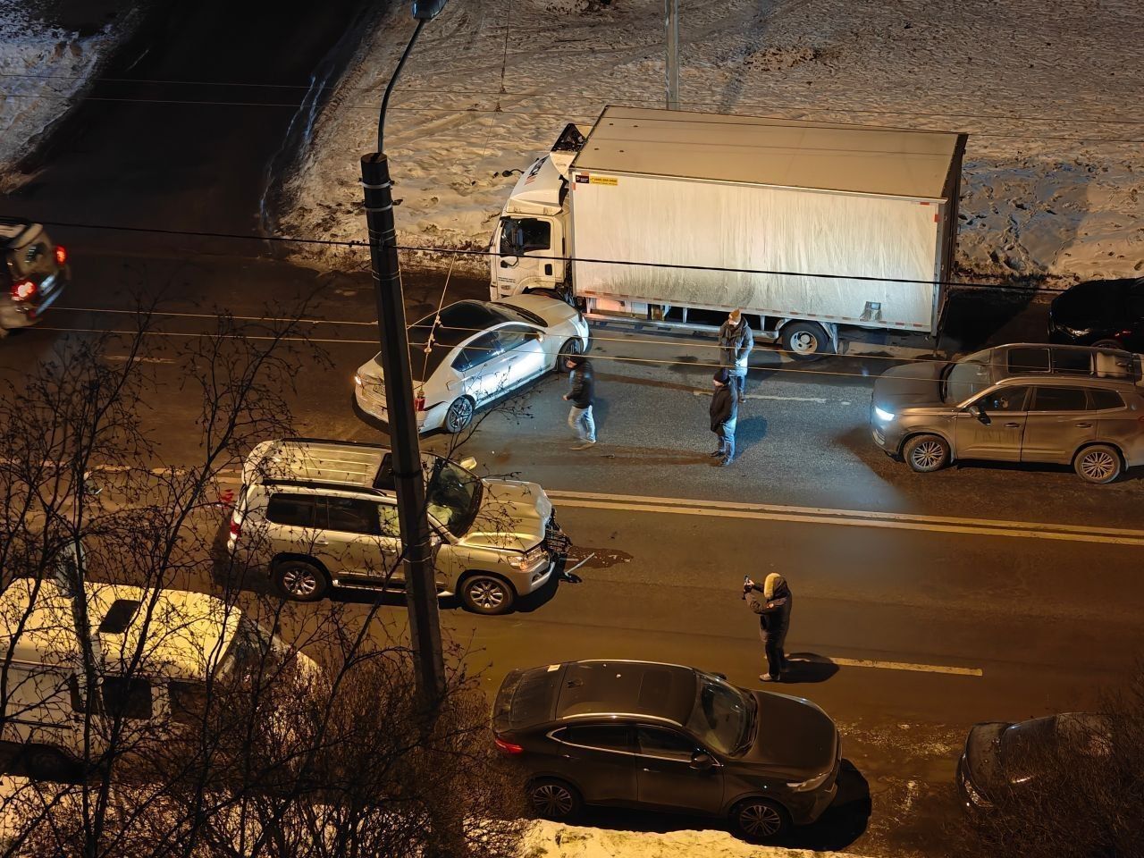 Тройная авария произошла на проспекте Энтузиастов | 14.02.2024 | Санкт- Петербург - БезФормата