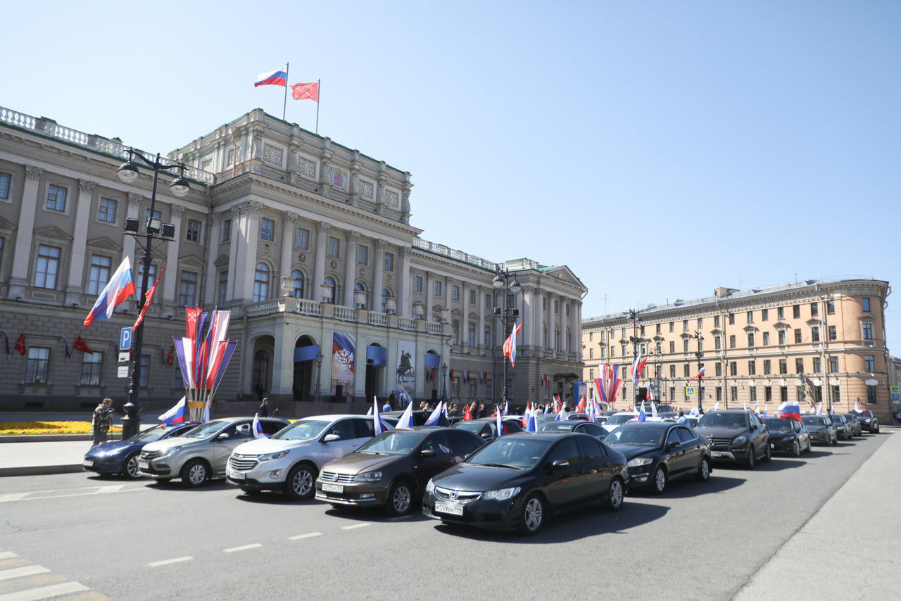 Aurus запустит производство автомобилей моделей бизнес-класса в Петербурге