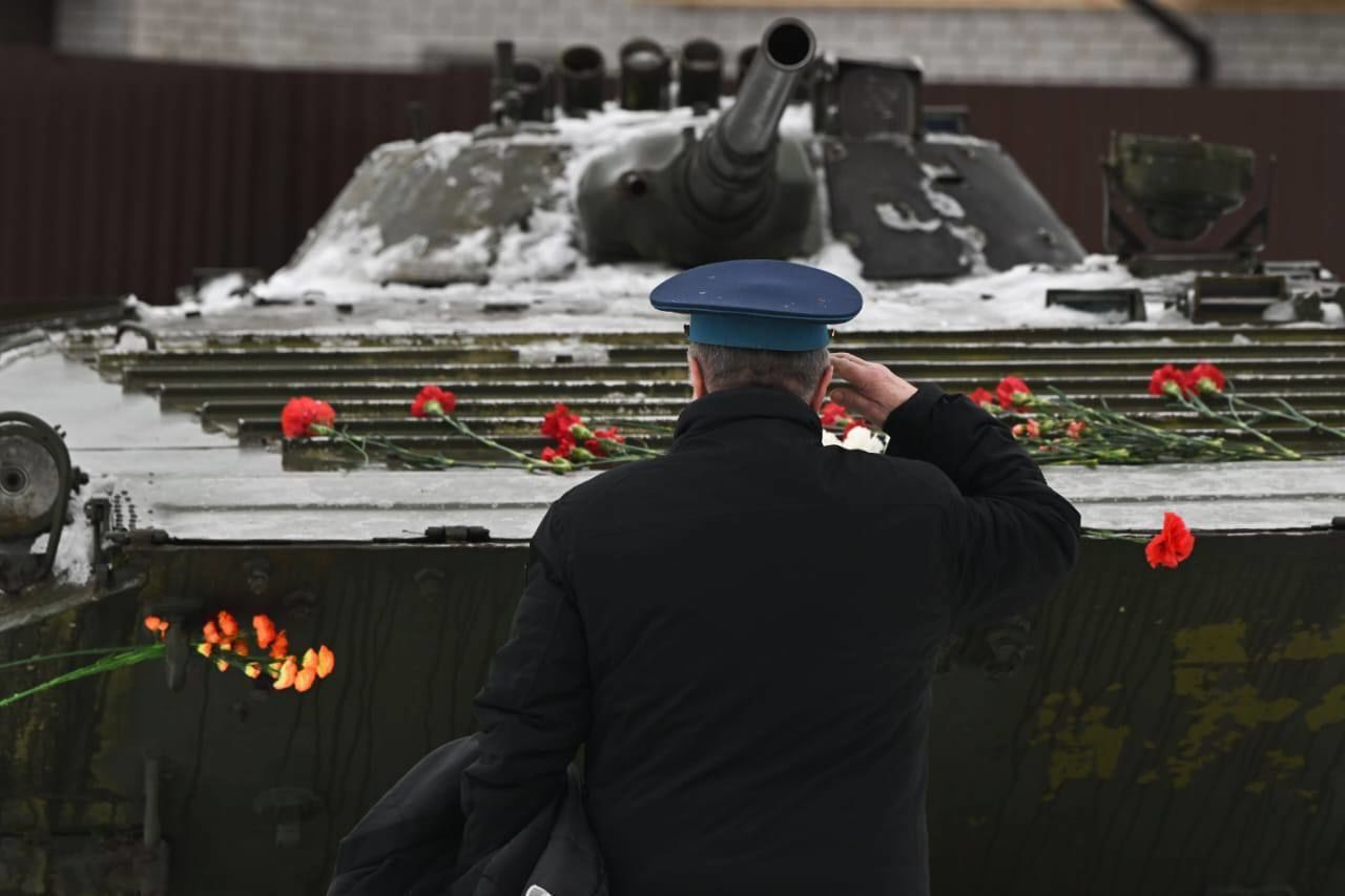 В Волосово почтили память воинов-интернационалистов