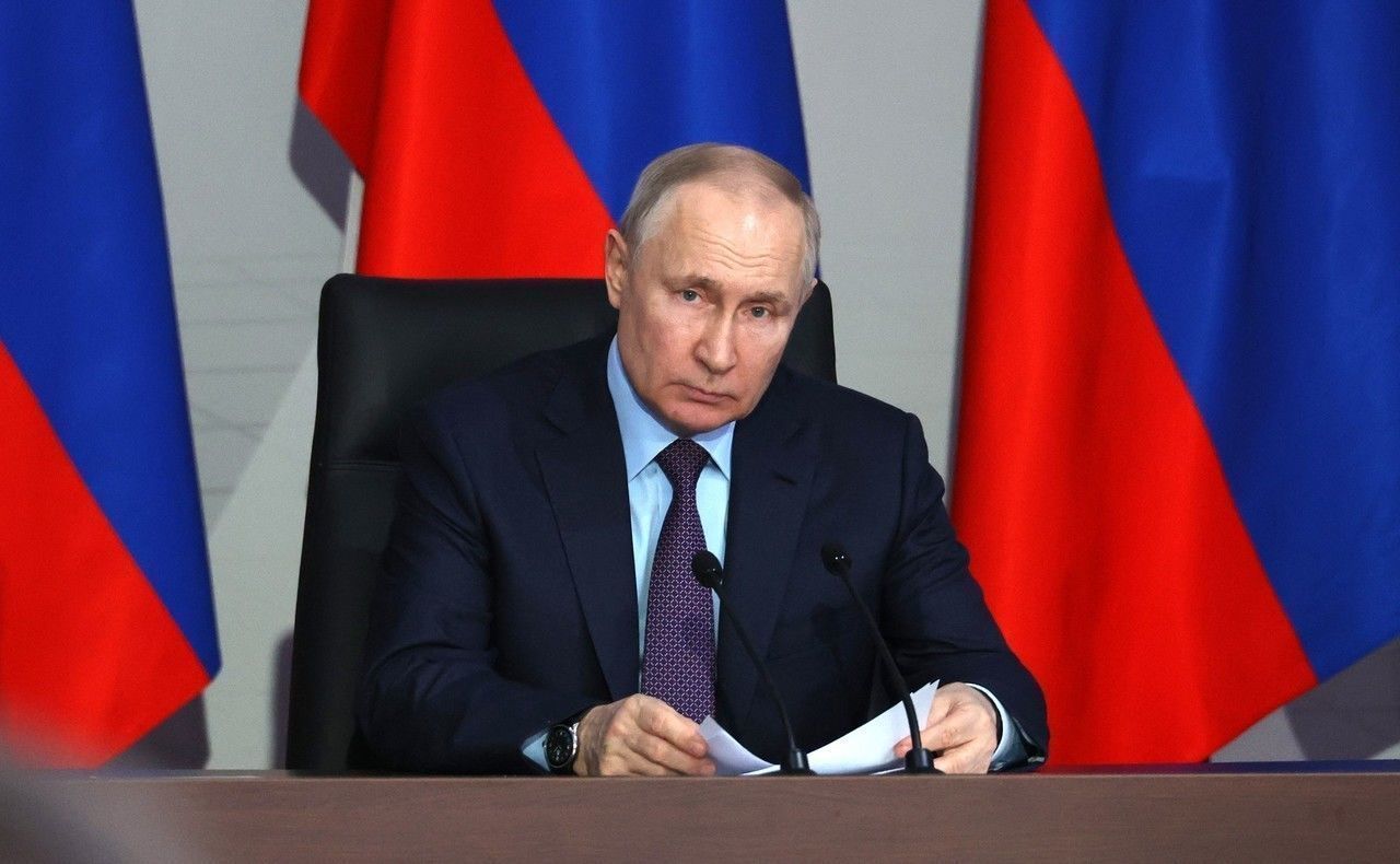 Владимир Путин назвал бредом заявления, что Россия собирается воевать с НАТО