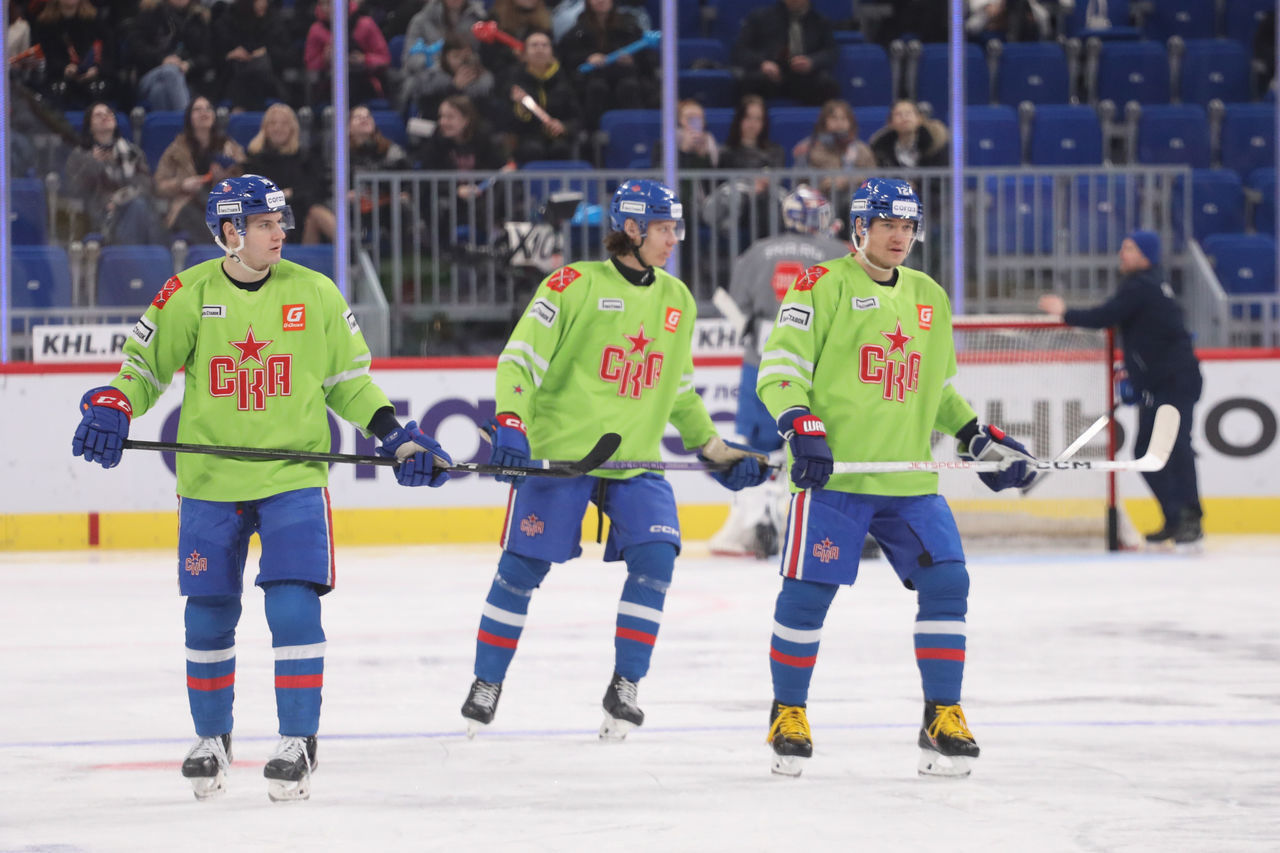 Петербуржцев позвали отметить День хоккея