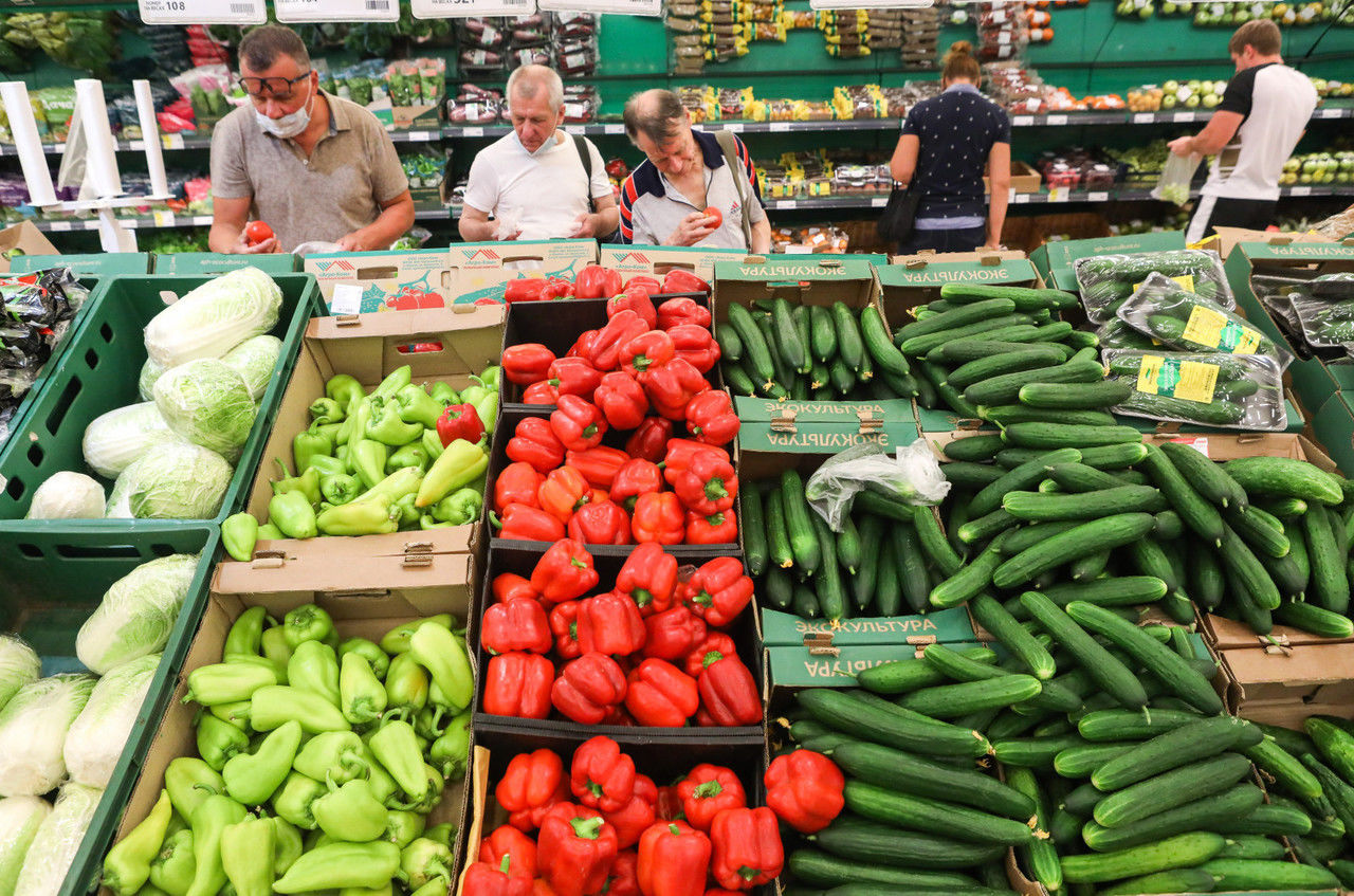 В 2024 году россияне стали покупать больше товаров в гипермаркетах