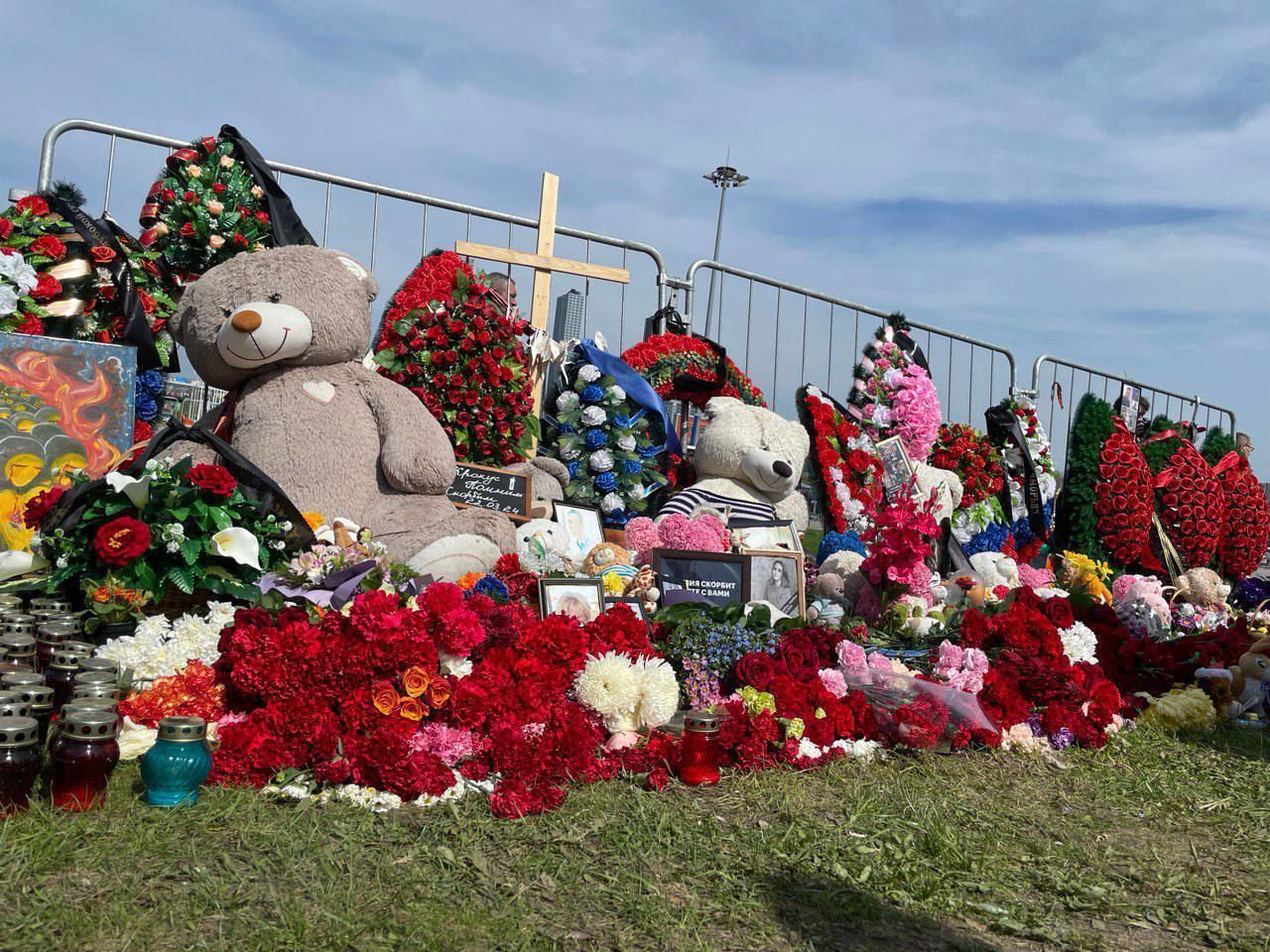 Глава Подмосковья Воробьев поблагодарил тех, кто помогал семьям жертв теракта в «Крокусе»