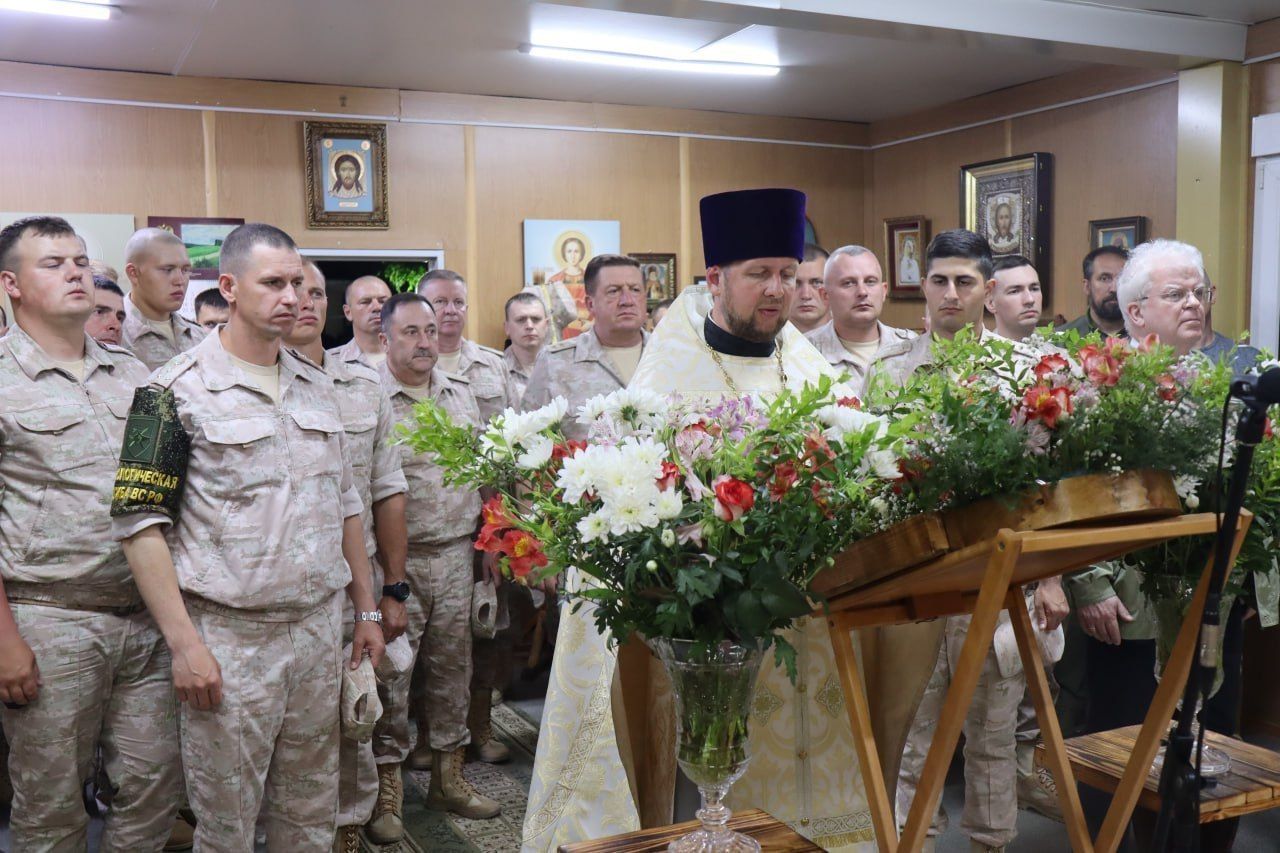 В Сирии российские военные приняли участие в богослужении в честь праздника Пасхи