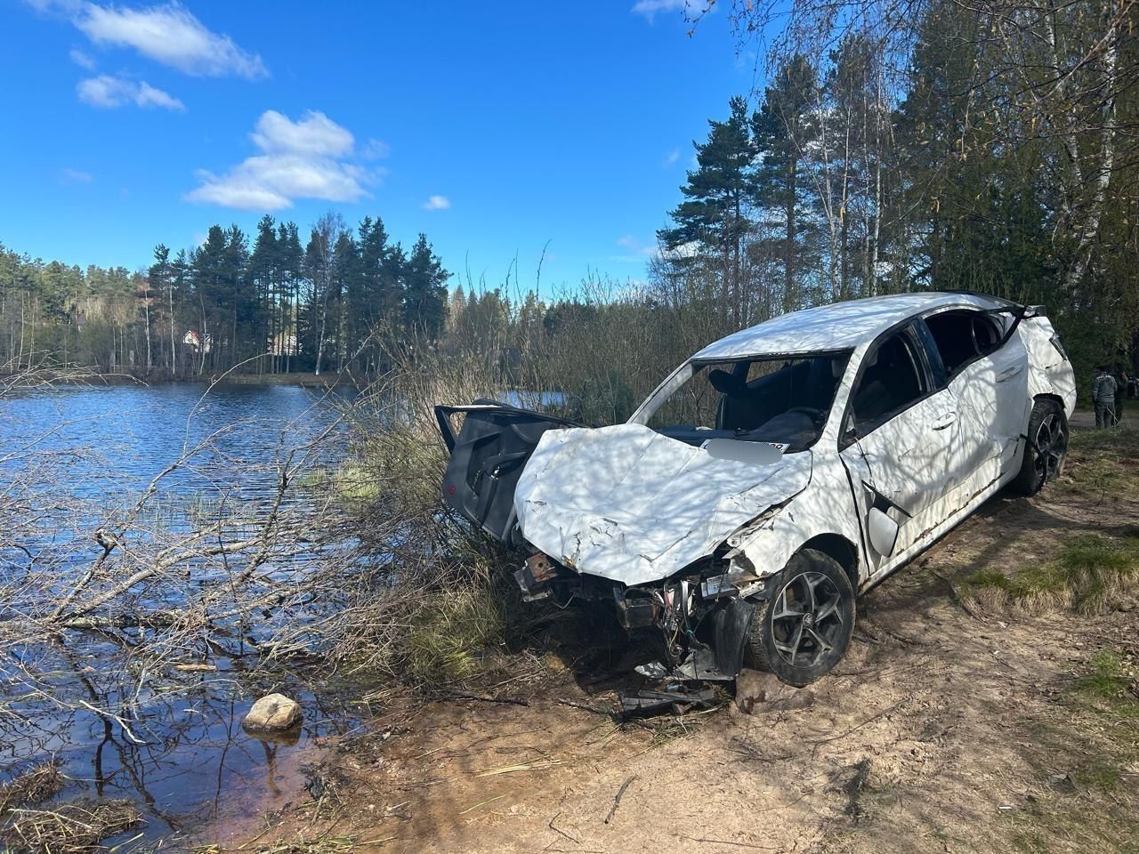 В Белгороде из-под завалов извлечены тела шестерых человек