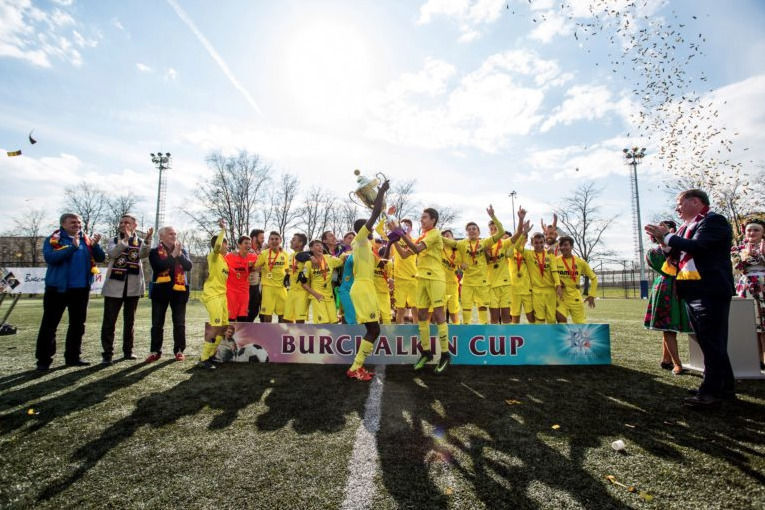 В Петербурге с 17 по 19 мая проходит детско-юношеский турнир на Кубок Бурчалкина
