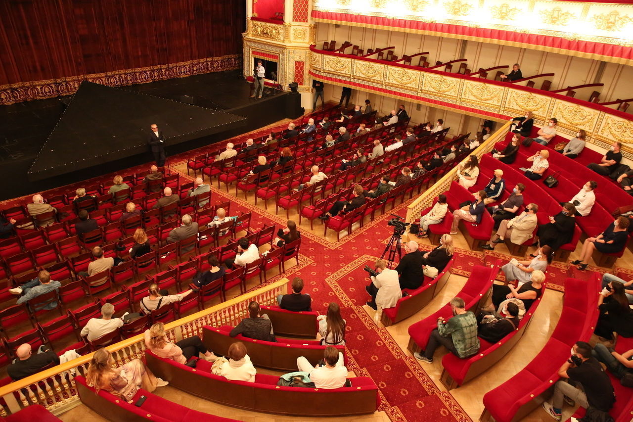 Петербург выделит более 100 миллионов рублей на поддержку 23 негосударственных театров